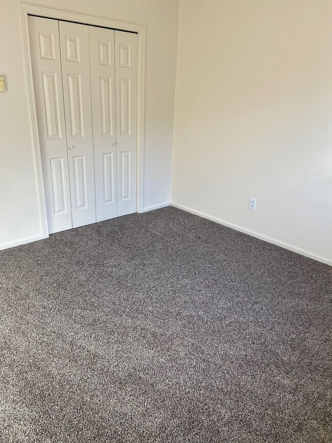 Building Photo - brab02