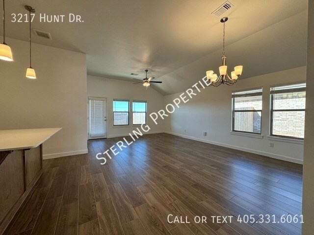 Building Photo - 3217 Hunt Ln