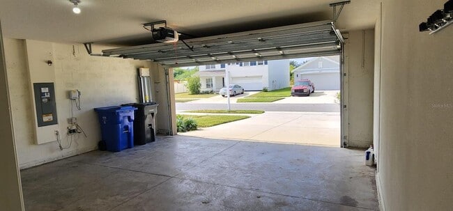 Building Photo - 16778 Carlton Pond St