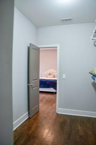 Building Photo - 1005 Birch St SW