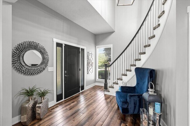 Building Photo - 9004 W 148th St