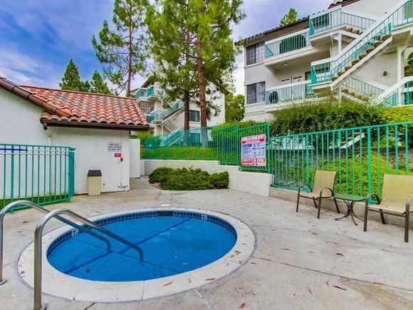 Building Photo - 16232 Avenida Venusto