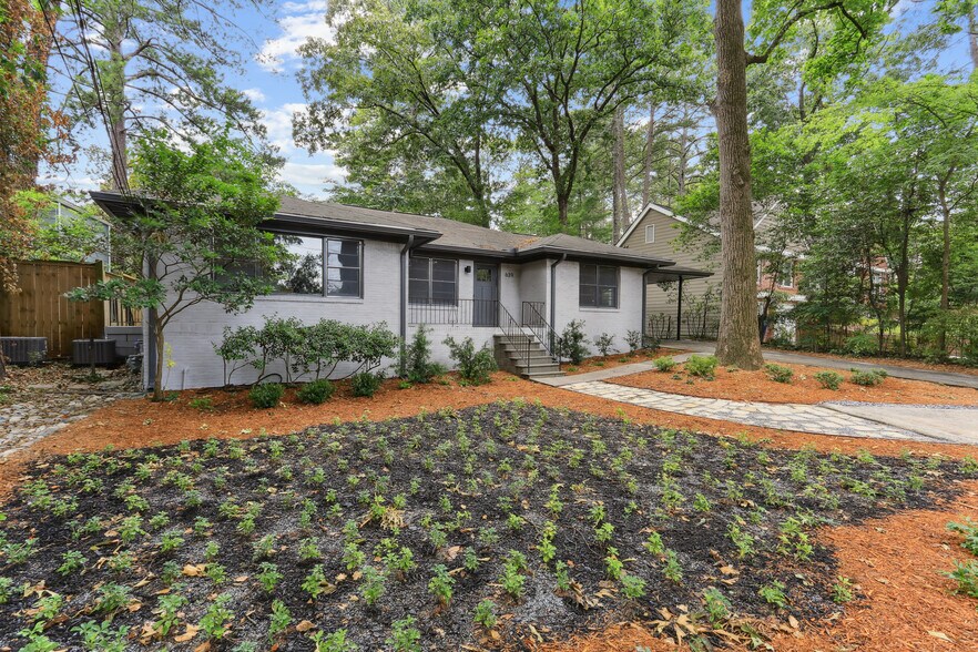 Primary Photo - 639 Burke Rd NE