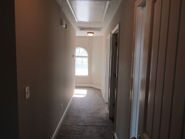 Building Photo - 34 Wythe St