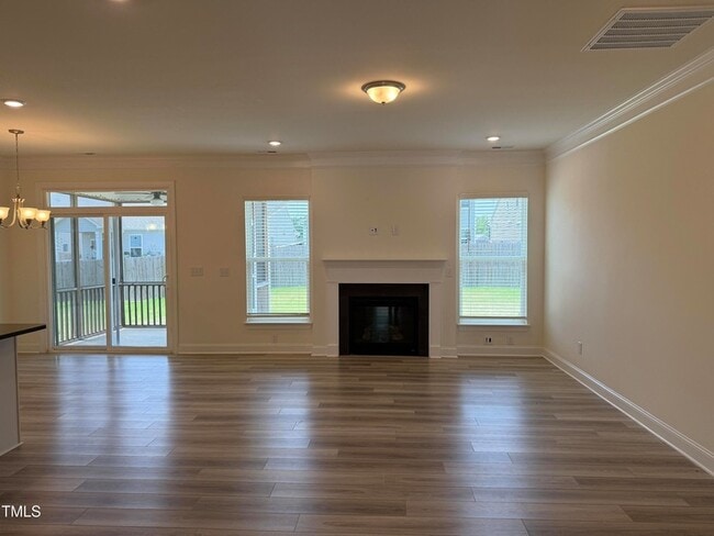 Building Photo - 529 Glenwyck Ct