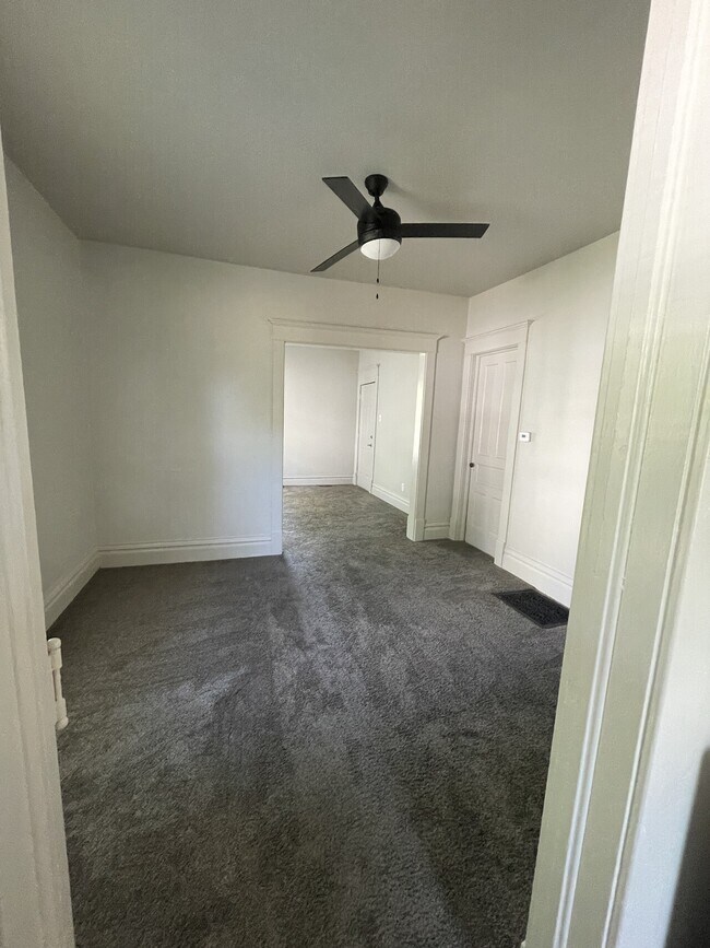 Building Photo - 102 Sharma