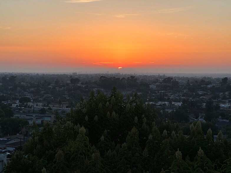 Enjoy magical sunsets right from your couch - 4298 Avon Dr