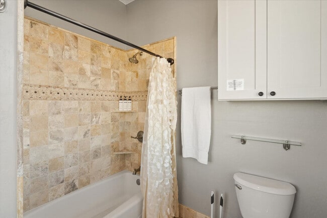 Building Photo - 6708 E Calle de Las Estrellas Rd