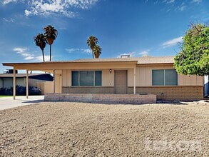 Building Photo - 11448 N 46th Ave