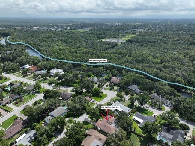 Building Photo - 817 Bannockburn Ave