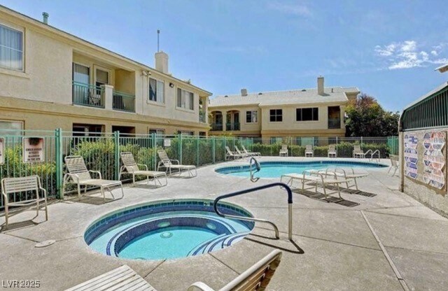 Building Photo - 5155 W Tropicana Ave