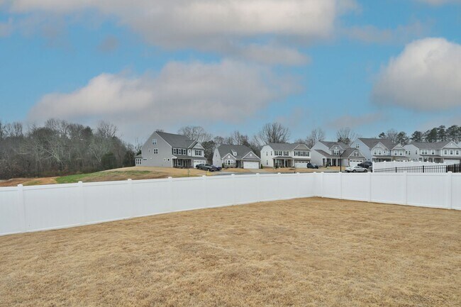 Building Photo - 128 Suggs Mill Dr