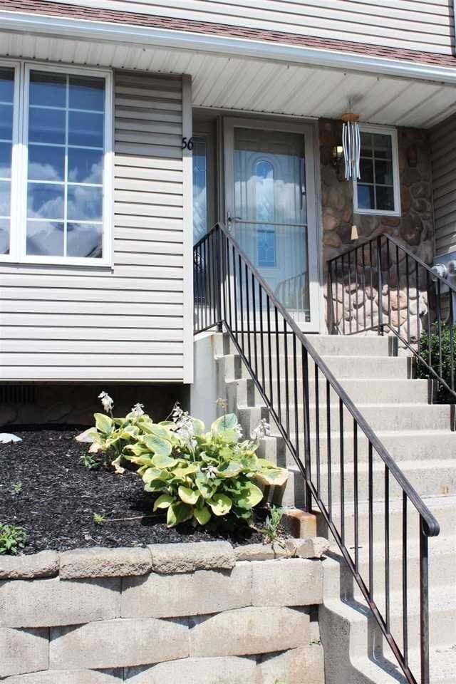 Building Photo - 56 Roundtree Ct