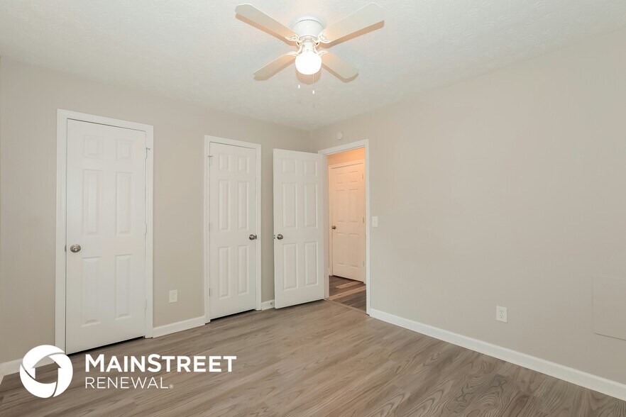 Building Photo - 6538 River Hill Dr