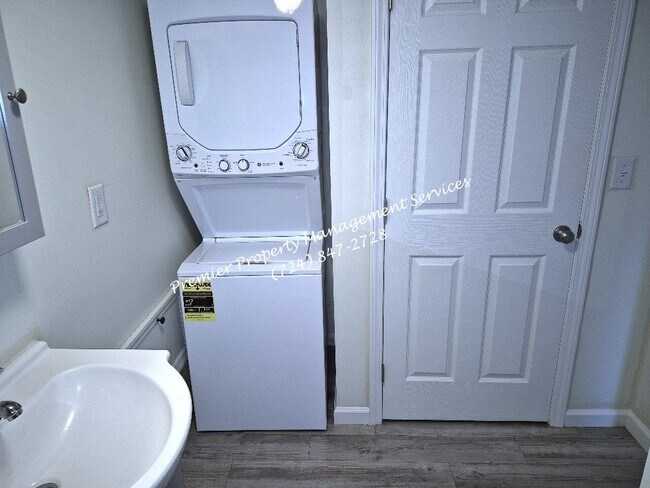 Building Photo - 3401 45th St