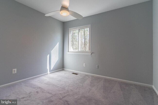 Building Photo - 5417 Long Boat Ct