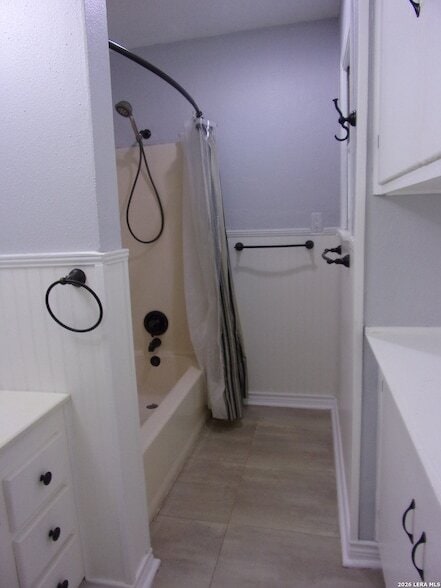 Building Photo - 215 Danville