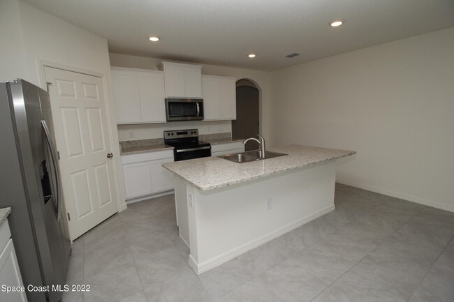 Building Photo - 3870 Foggy Mist Rd SE