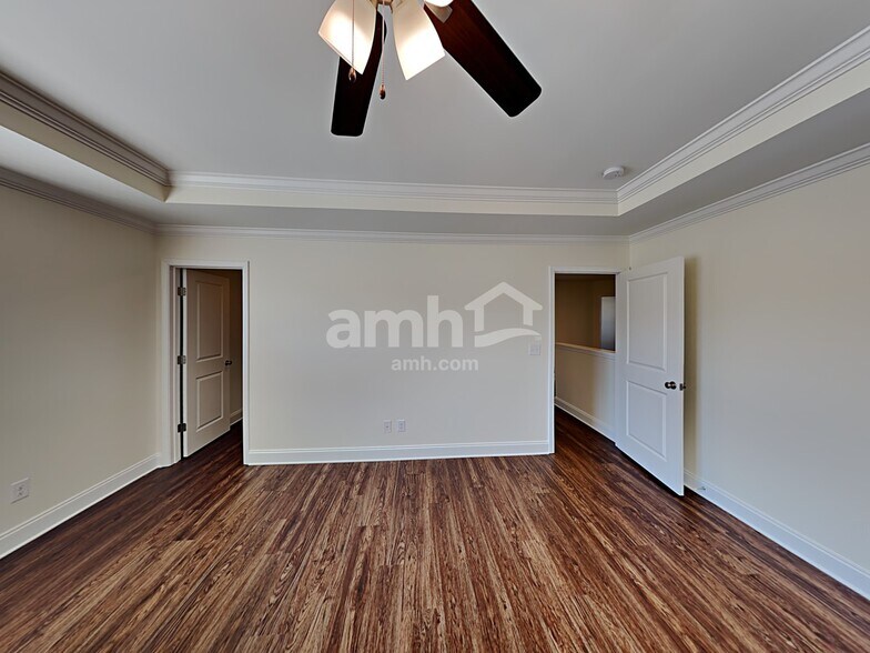 Building Photo - 4770 Chutney Dr