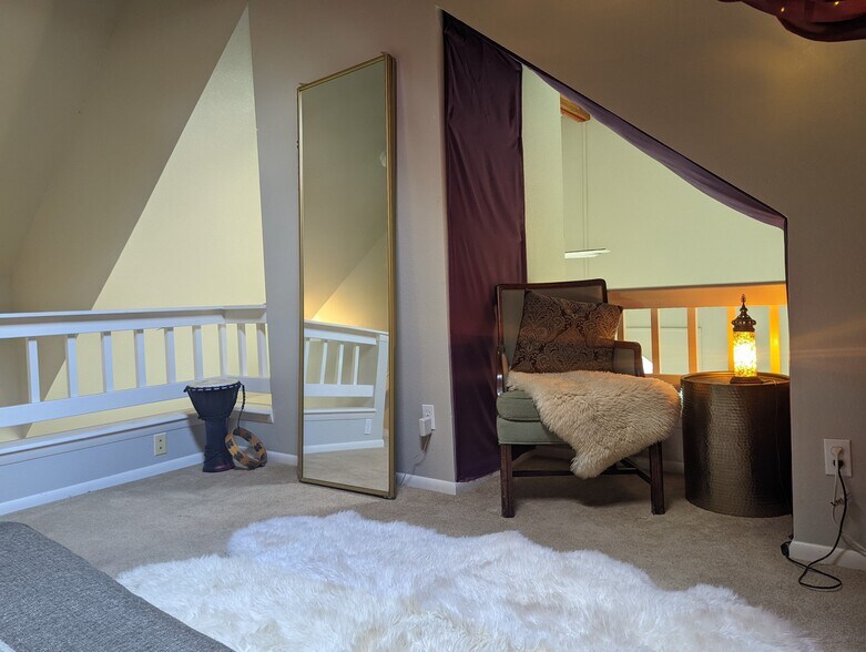 Building Photo - 4894 Curie Ct