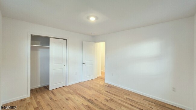 Building Photo - 76 Baldwin Pl