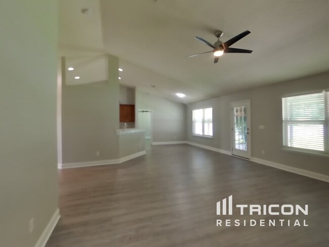 Building Photo - 2320 Bur Oak Place