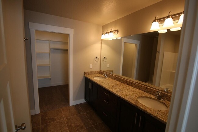 Building Photo - 2160 N 500 E