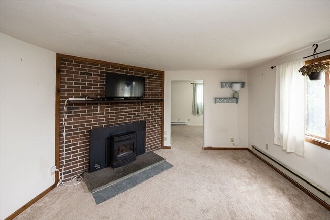 Building Photo - 90 Brightwood Ave