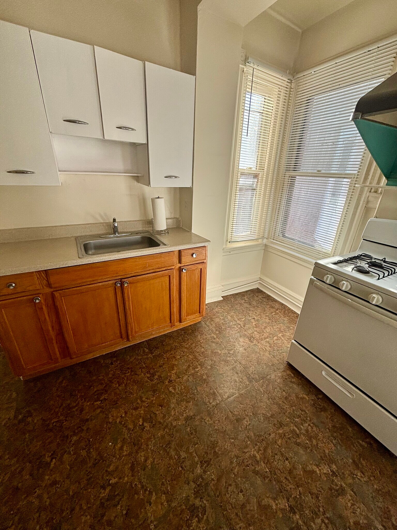 Building Photo - 1305 Foulkrod St