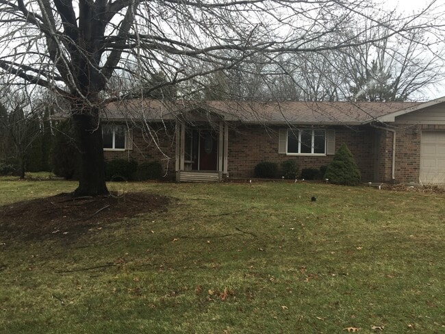 Primary Photo - 7799 Surrey Ln