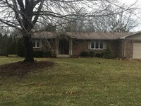 Building Photo - 7799 Surrey Ln
