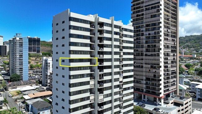 Building Photo - 1571 Piikoi St