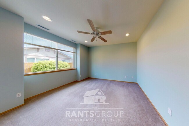 Building Photo - Single-level home in Lacey's Jubilee, a pr...