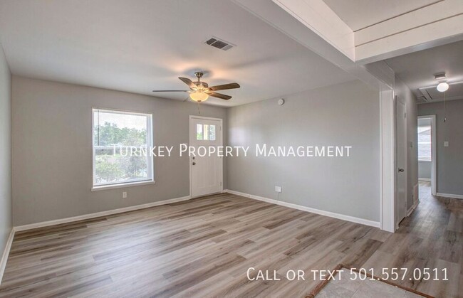 Building Photo - 91 White Oak Ln