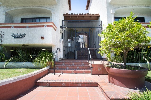 Building Photo - 3261 Sawtelle Blvd