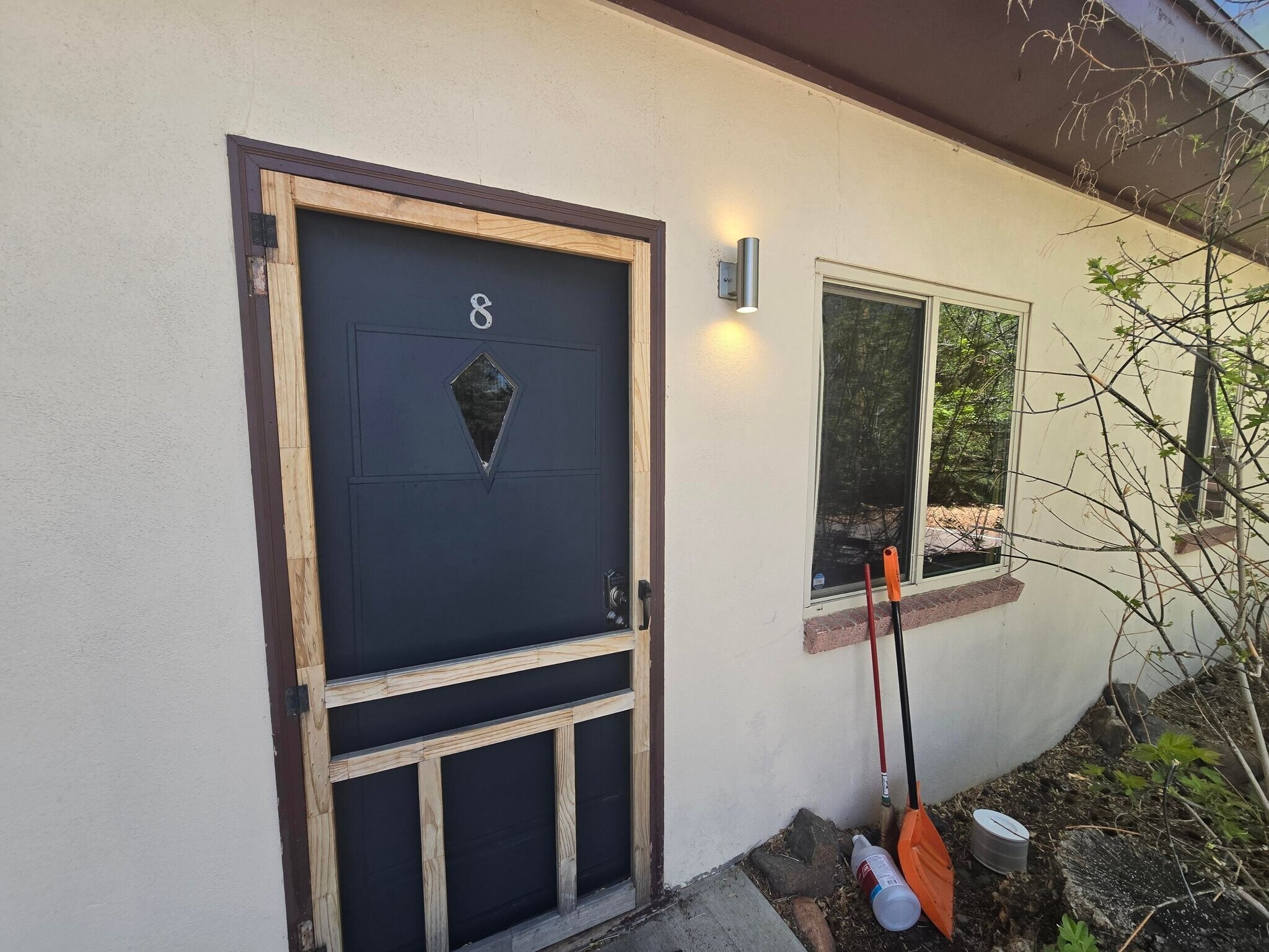 Building Photo - 403 23rd St