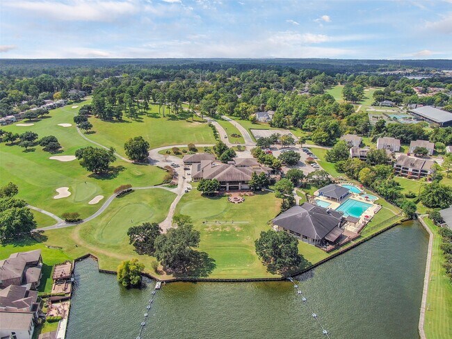 Building Photo - 103 Moonspinner