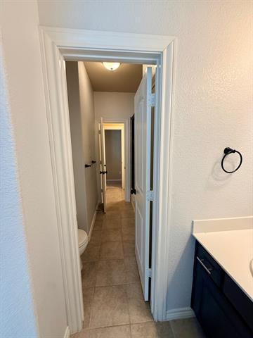 Building Photo - 811 Bandelier Ln