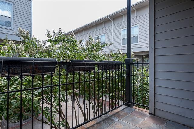 Building Photo - 2902 State St