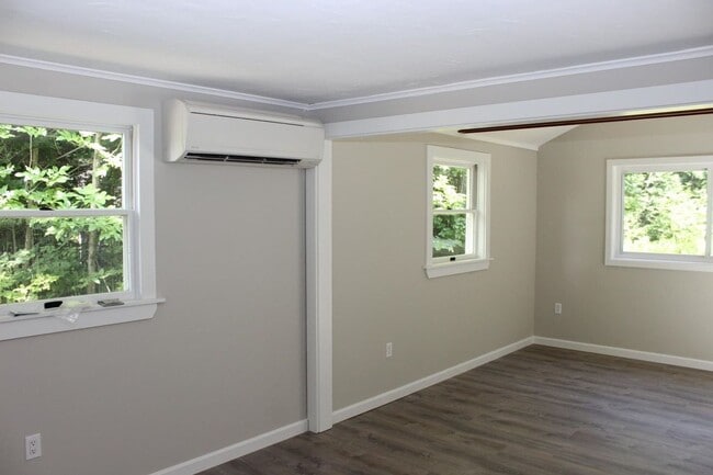 Building Photo - Adorable 2 Bedroom in Moultonborough