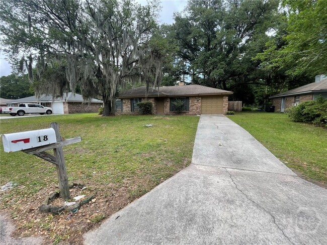 Primary Photo - 18 Rivers Bend Dr