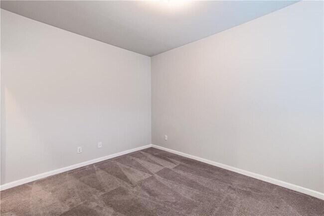 Building Photo - 309 Hardy Water Dr SE