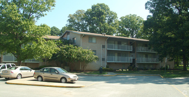 Ashley Terrace - Ashley Terrace Apartments