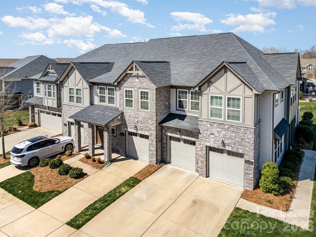 Building Photo - 9320 Glenburn Ln