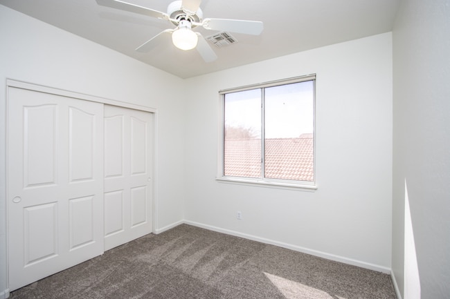 Building Photo - 4BR Total Remodel