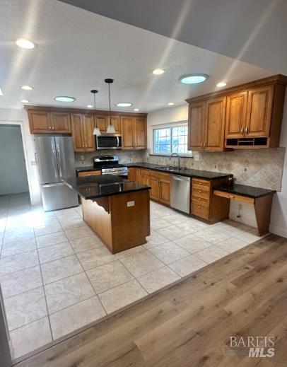 Building Photo - 1701 Ventura Way