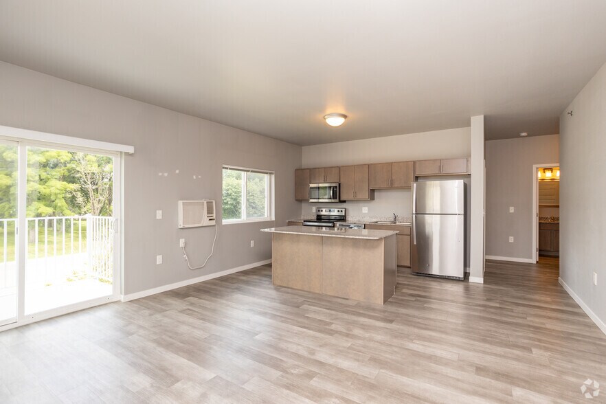 Primary Photo - Wilmot Estates