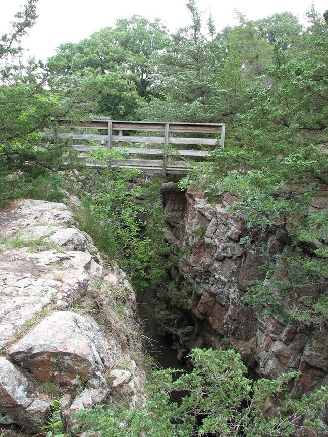 Building Photo - Spirit Canyon