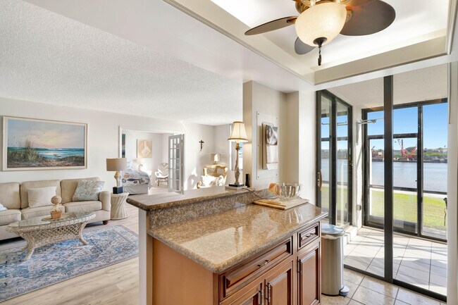 Building Photo - 1542 Jupiter Cove Dr