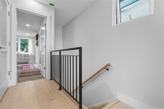 Building Photo - 5454 Black St